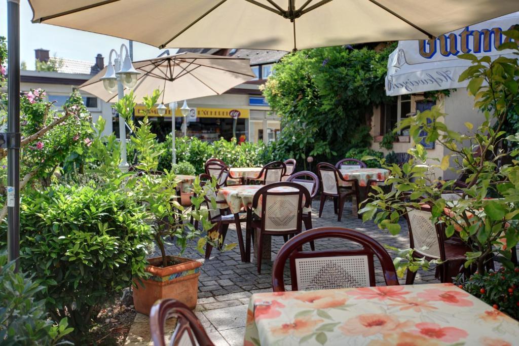 Gasthaus Zum Hirschen Oberrimsingen Kültér fotó